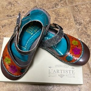 L’ Artiste shoes